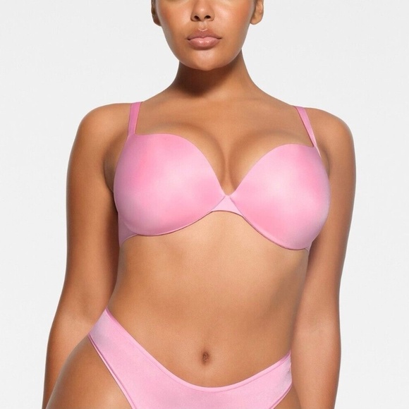 NWT Skims Ultimate Collection Teardrop Push-Up Plunge Bra Bubble Gum - Size 32D
